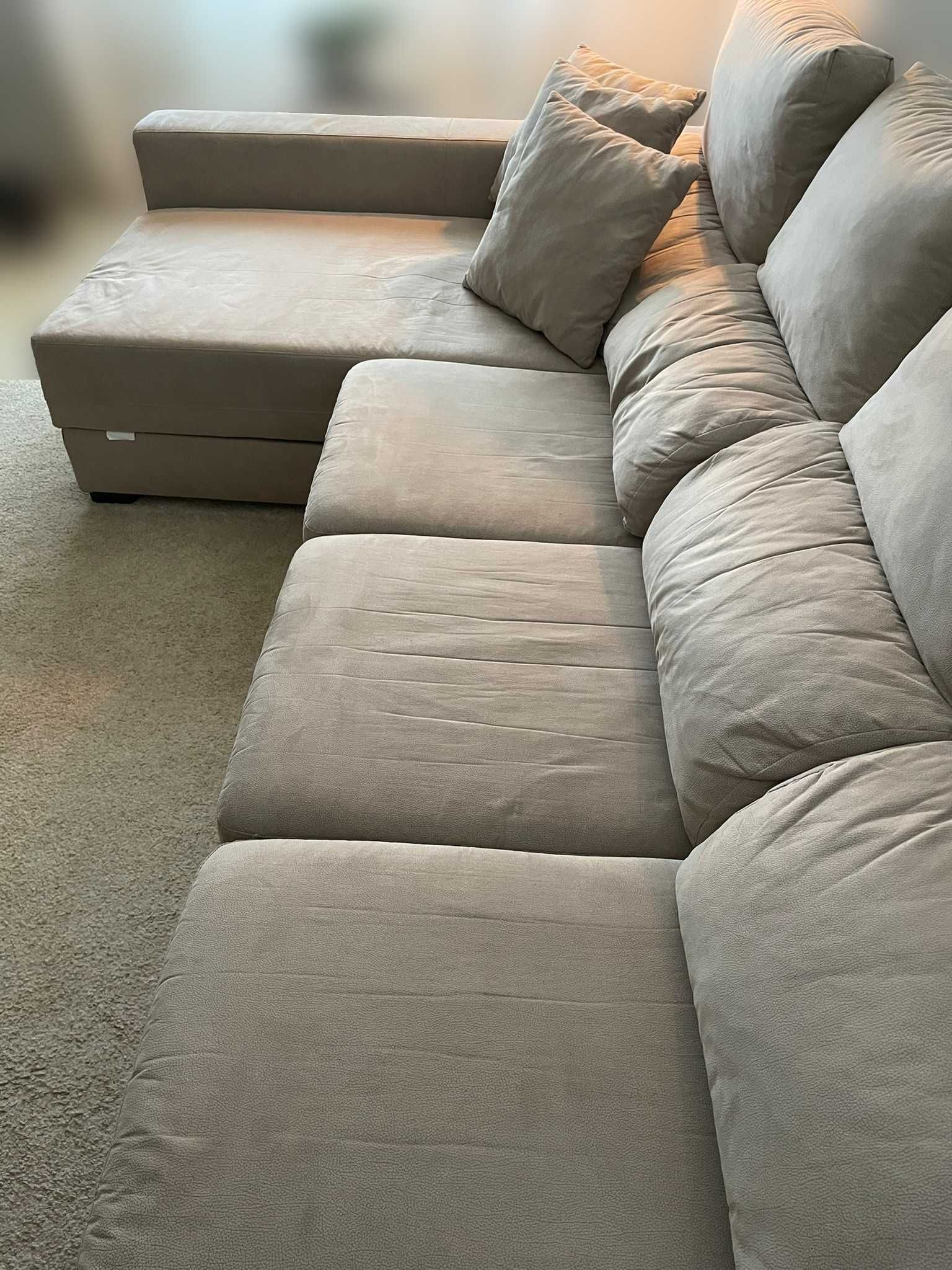 Sofá 4 lugares com chaise longue Conforama