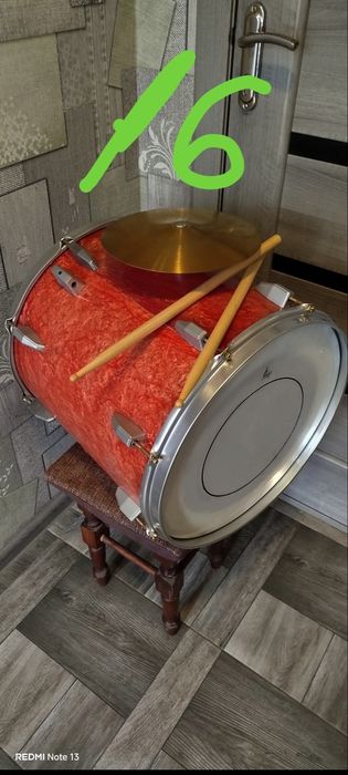 Барабаны Томы остались   походные