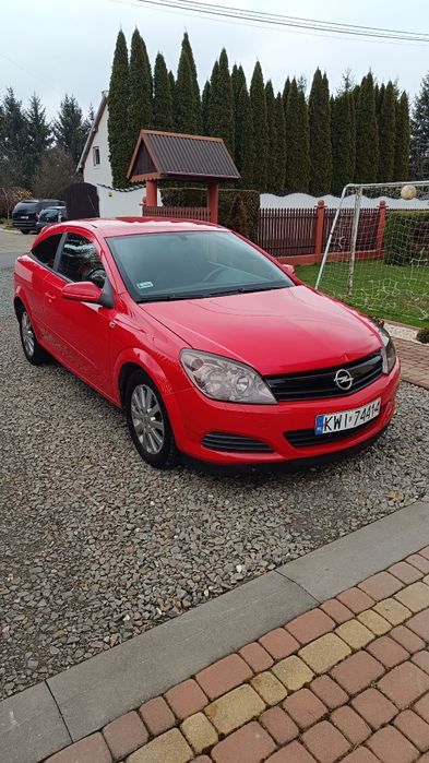 *Opel Astra H GTC* 2007r*