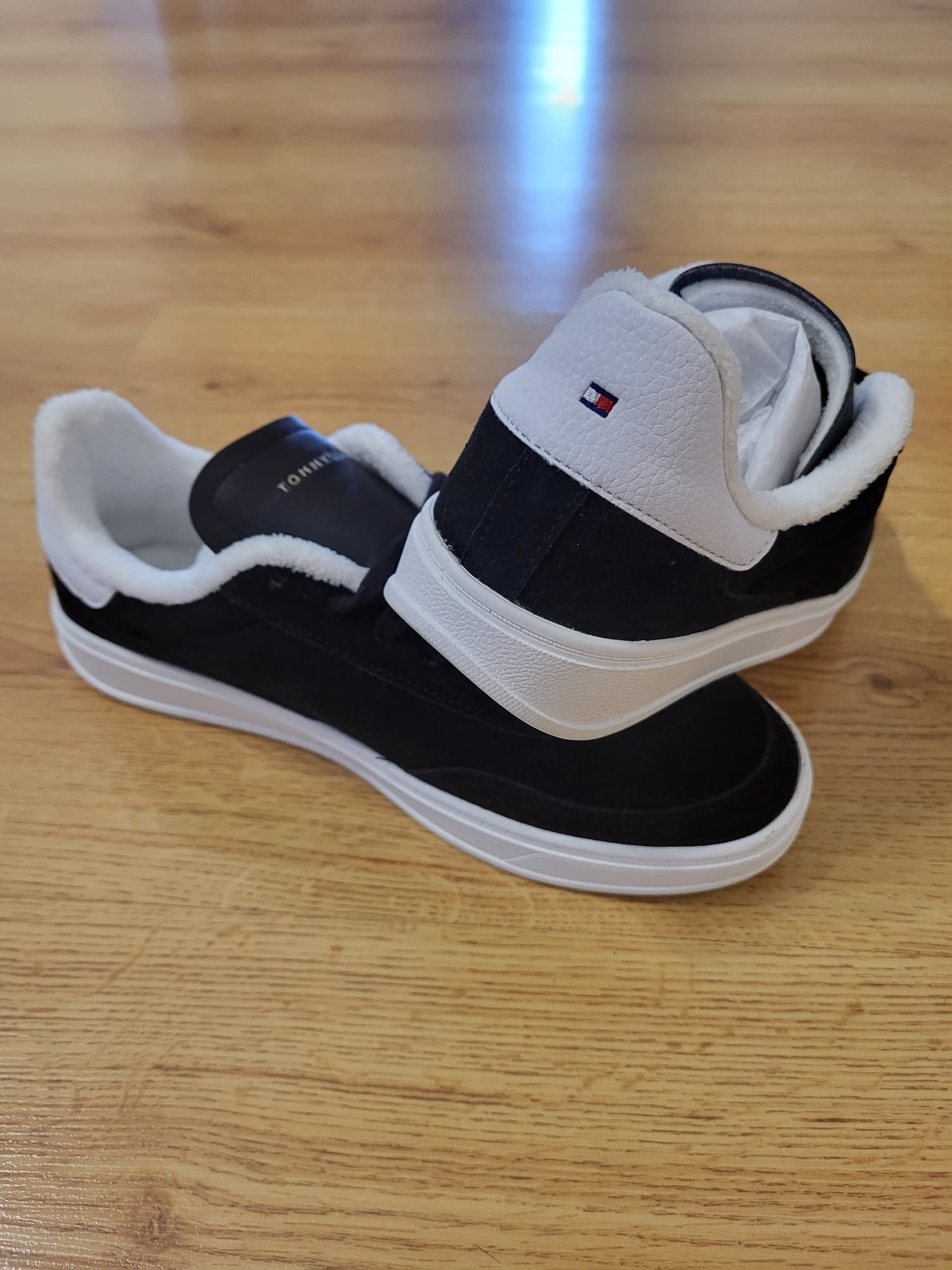 Buty sportowe tommy hilfiger sneakersy damskie nr 39