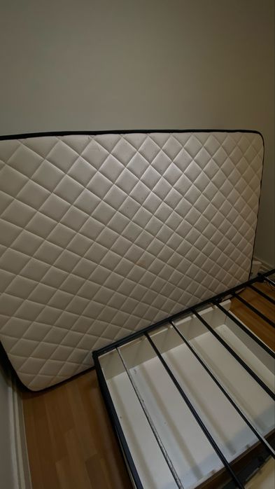Cama de Casal + Colchão