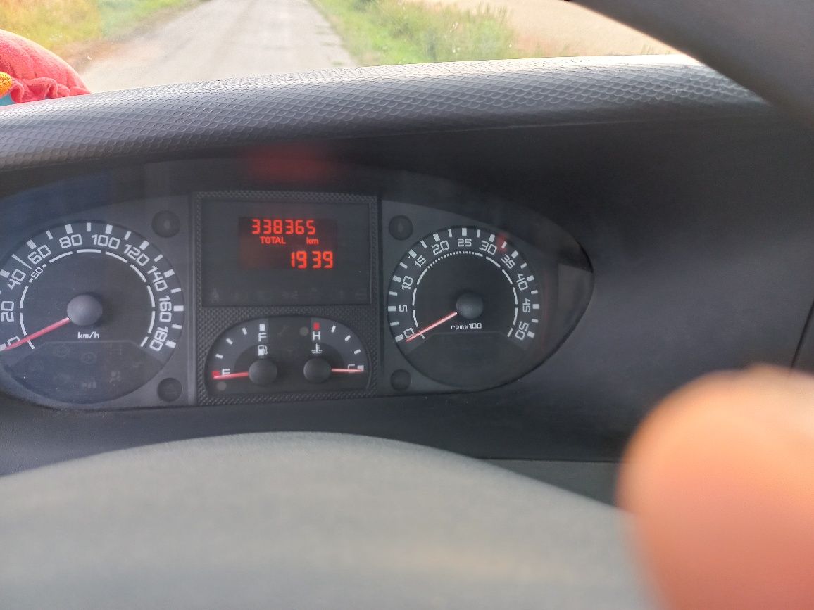 Iveco Daily 40C15V wywrotka