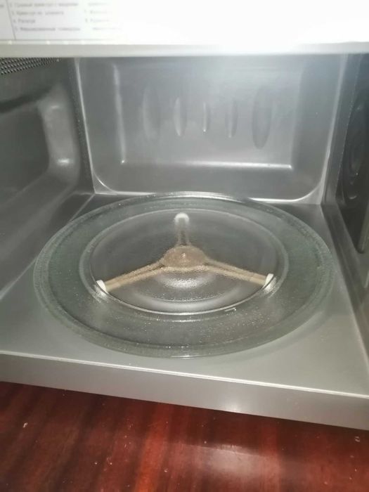 Мікрохвильова піч LG MS 2343 DARS