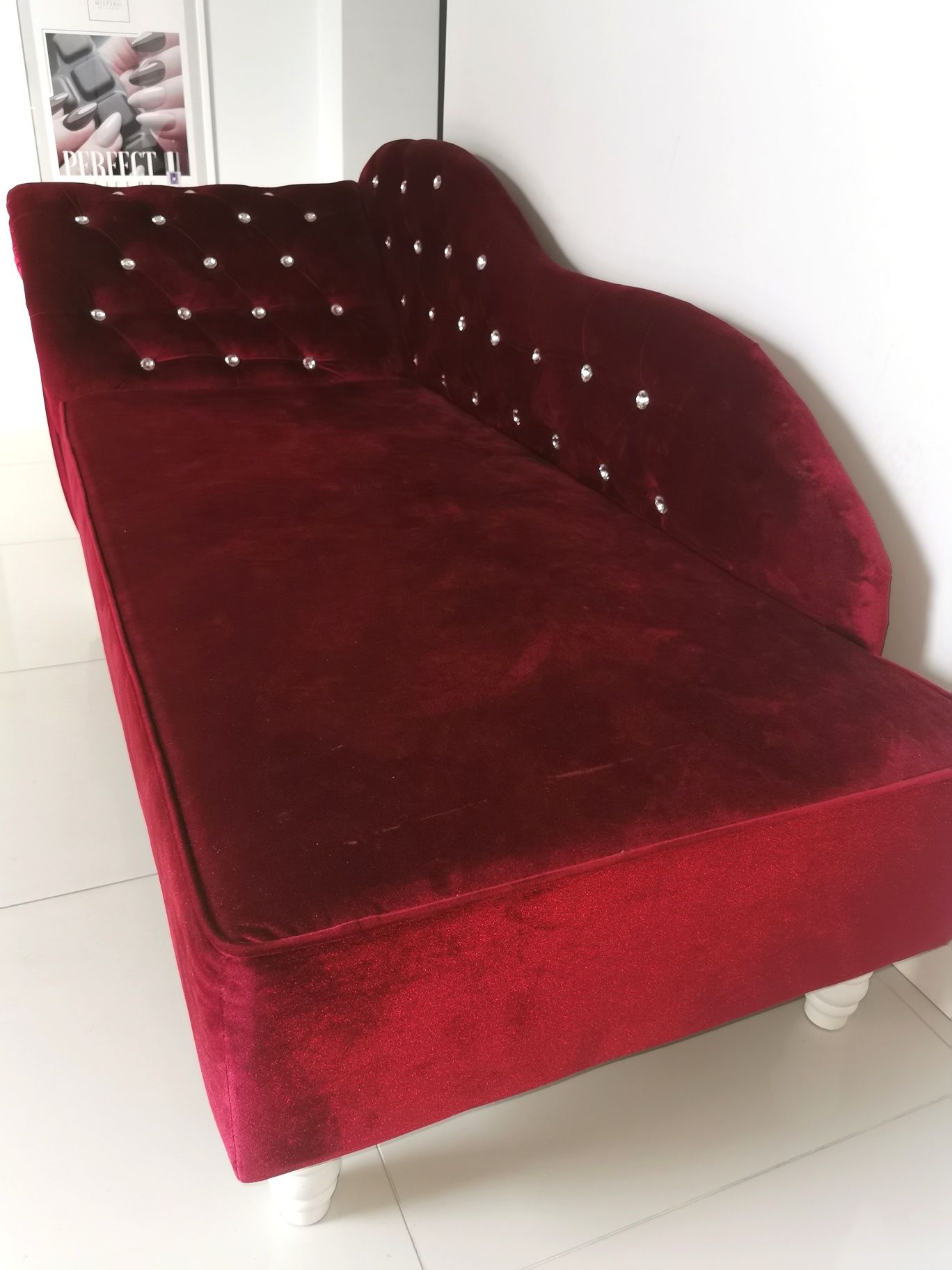 szezlong kanapa sofa tapicerowany welurowy fotel