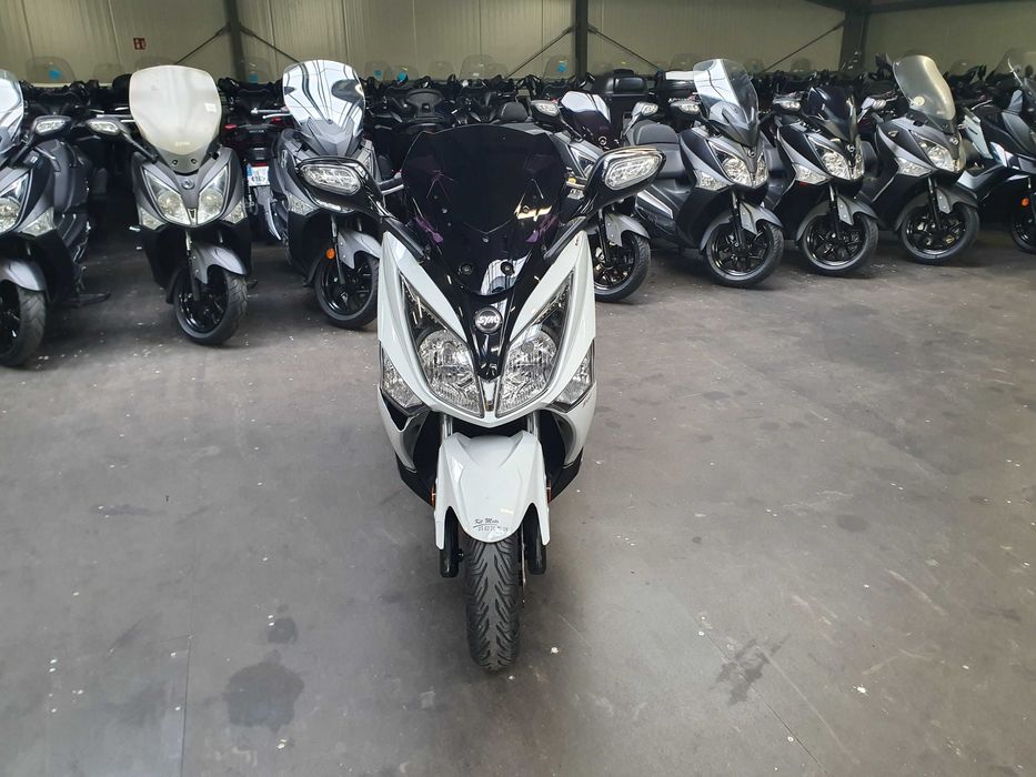 SYM gts 125 cruisym 125
