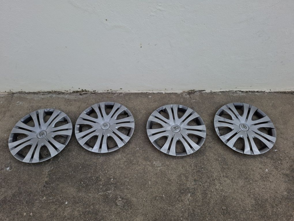 Tampões jantes ferro 15' Toyota