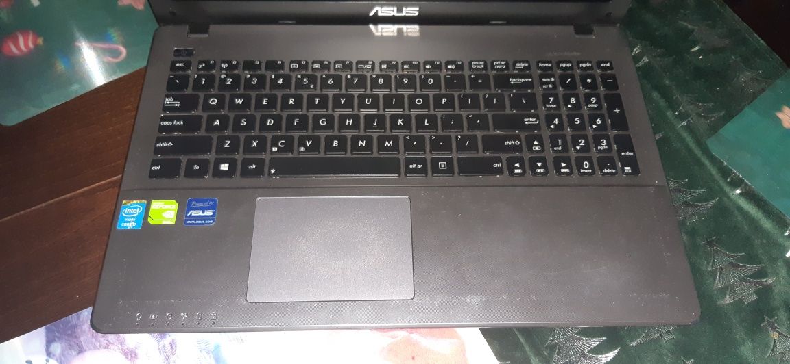 Laptop Asus R510L intel i7 4500u nvidia gt840m 4gb ram ssd