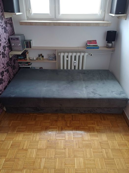 Tapczan jednoosobowy 185cm x 100cm ze skrzynią na pościel.