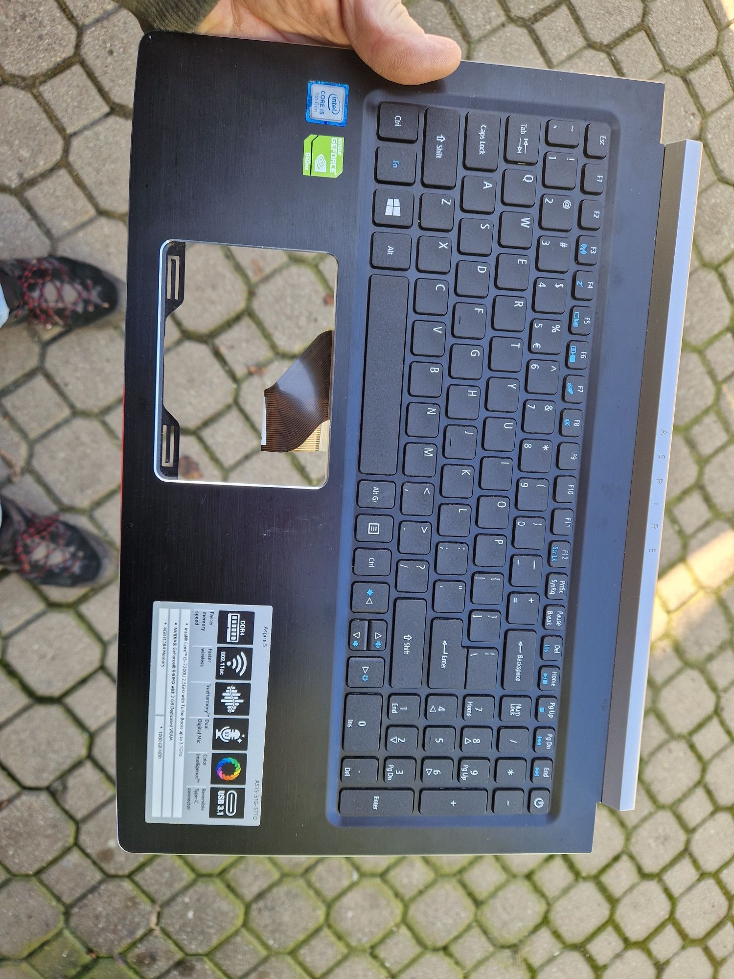 Acer aspire A515-51g