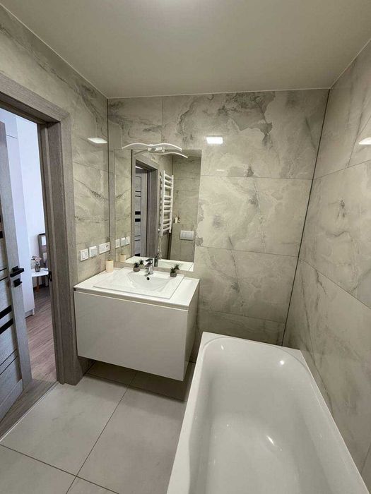 Оренда 2-кім. квартири, вул. Пасічна