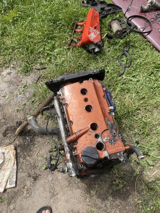 Продам двигун 16 клапаний повний комплет