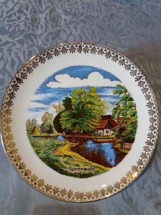 Тарелки коллекционные, декоративные, на стену. Германия.