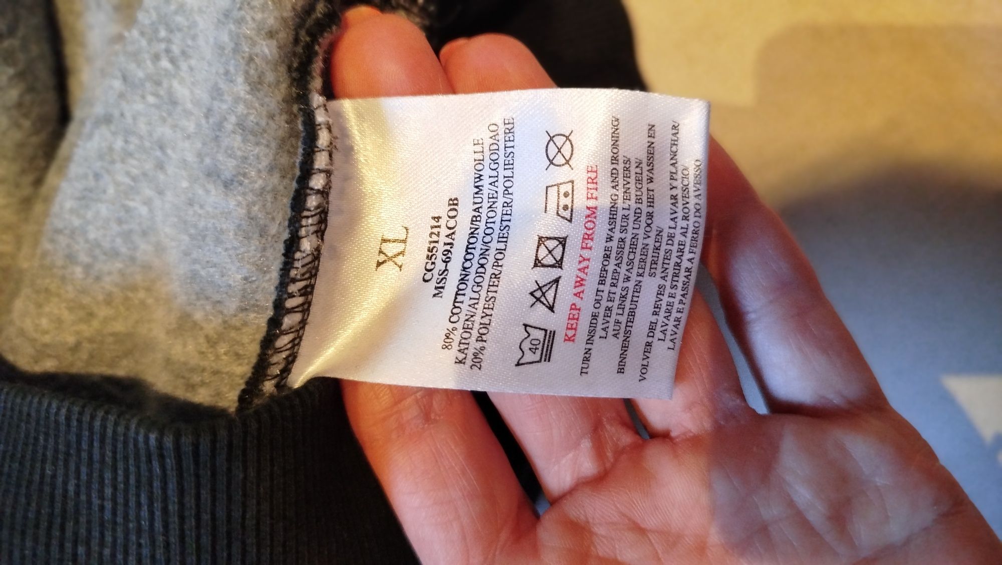 Czarna bluza męska XL