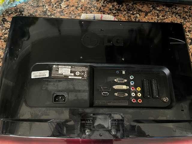 3 TV (SAMSUNG/SANYO/LG) - Impecáveis!