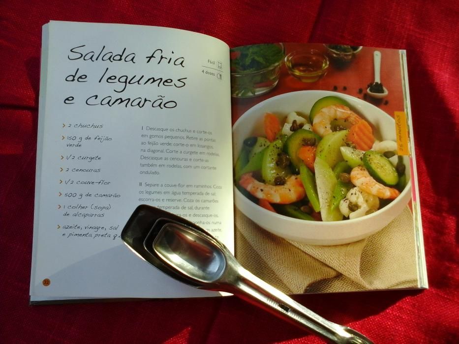 KIT Receitas SIMPLES & Rápidas/SALADAS + 6 Colheres/MEDIDA-INOX-Oferta