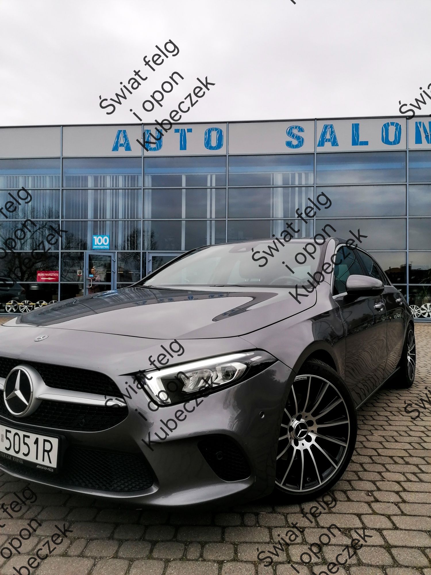 Nowe felgi alu Mercedes 18 E210 E212 E212 E213 AMG