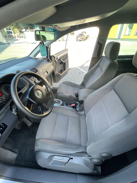 Volkwagen Touran 2.0 TDI АКП 2004р