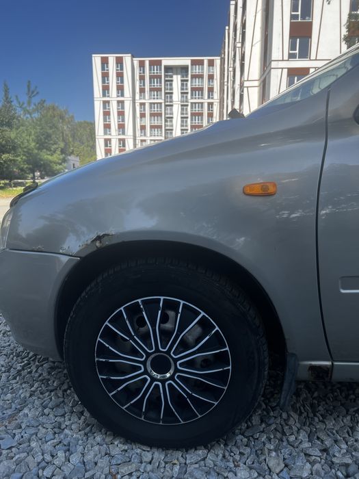 Продам Ладу Калину