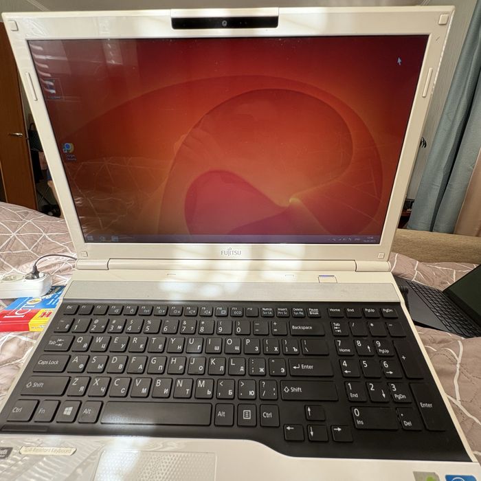 Ноутбук fujitsu lifebook AH532