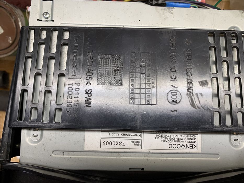 Продам автомагнитолу Kenwood DDX 355 и камеру заднего вида Teyes cc3 L