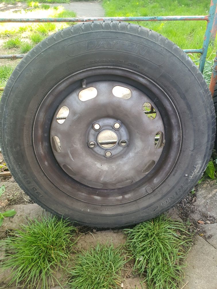 Felgi stalowe i opony / 6Jx15H2 / ET38, Skoda Octavia
6J