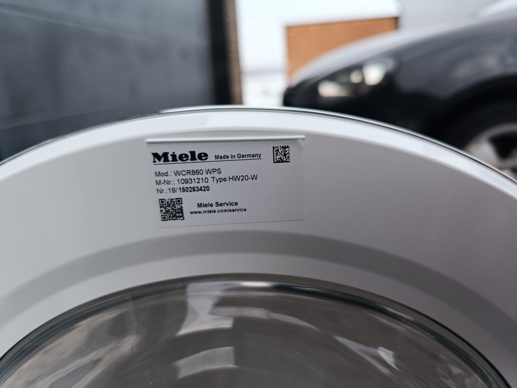 Пральна машина Miele WCR 860