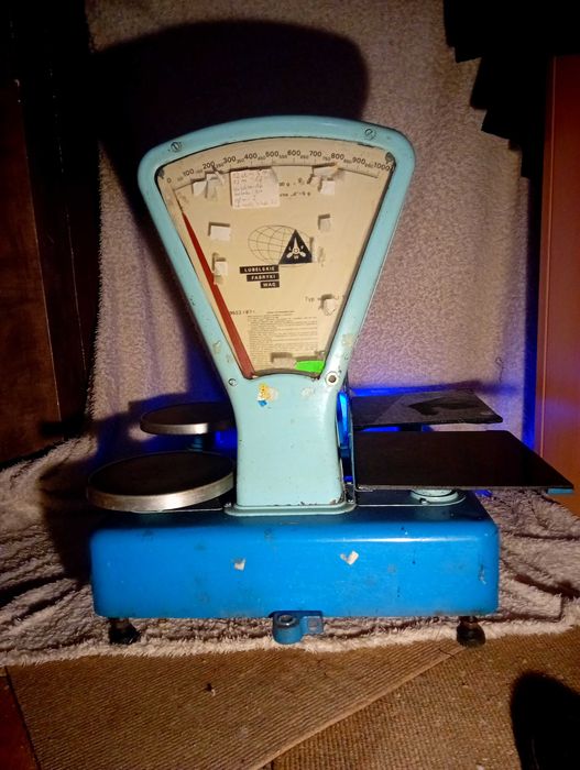 Starodawne wagi z PRLu  LFW