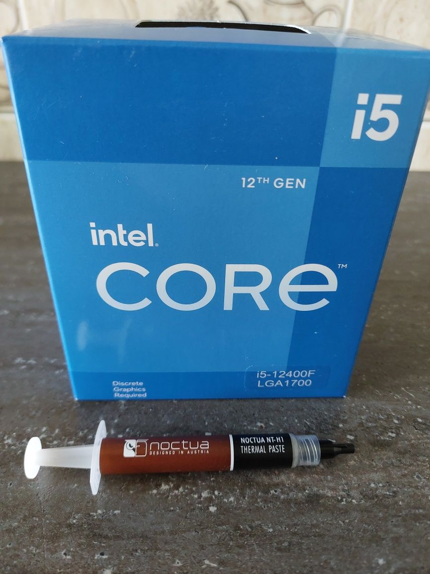 Procesor Intel Core i5-12400F + chłodzenie BOX + pasta