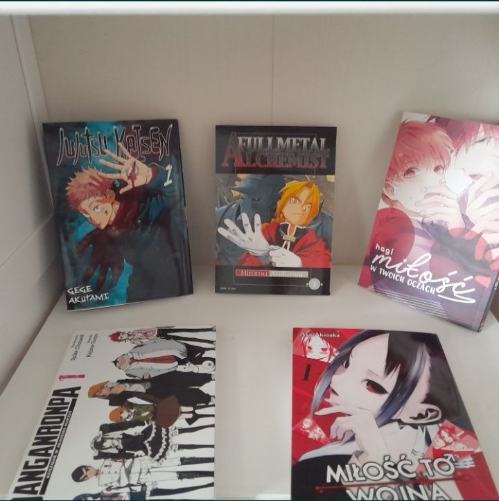 Mangi Fullmetal alchemist jujutsu kaisen danganronpa itd.