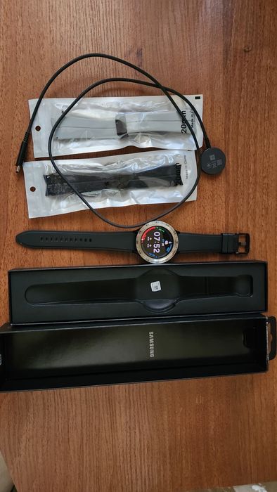 Galaxy Watch5 Pro 45mm eSIM lte (titanium black)