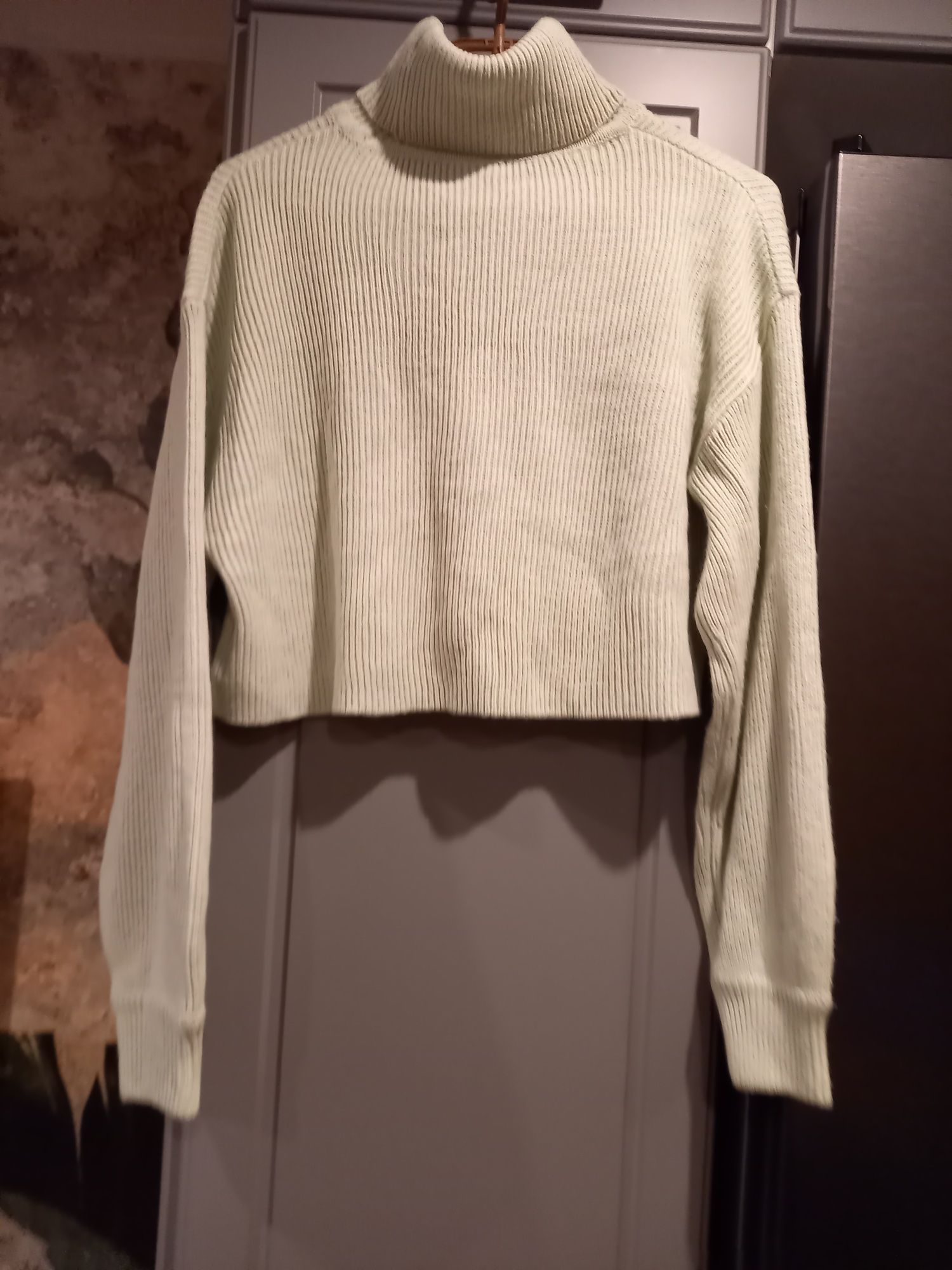 Sweterek h&m z golfem s