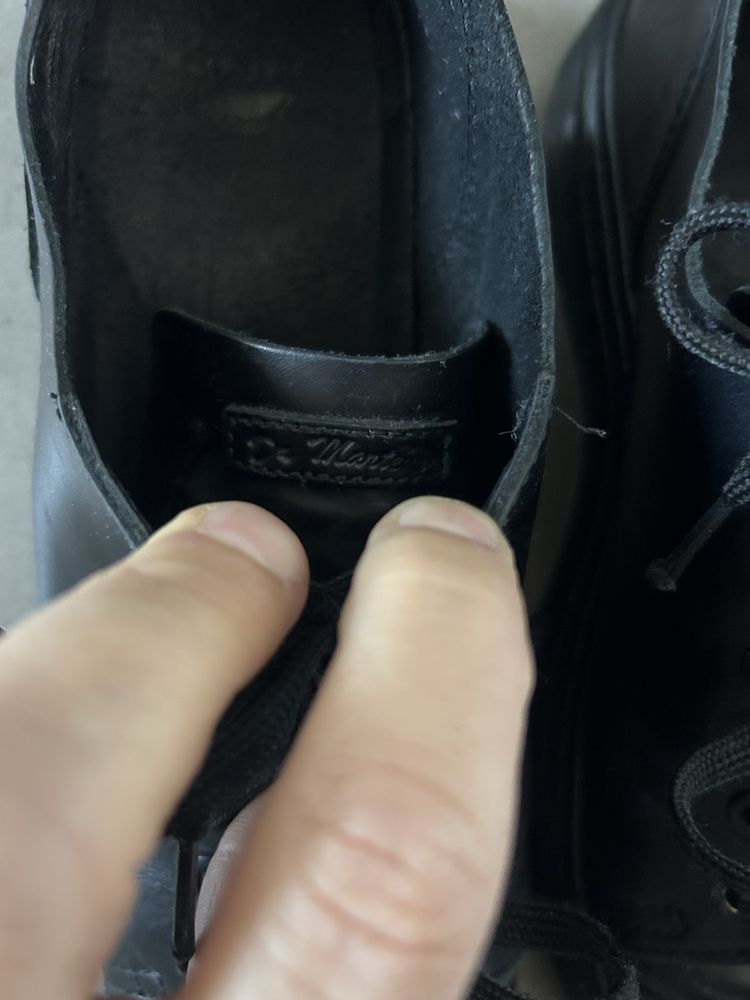 Buty Dr. Martens trampki 42