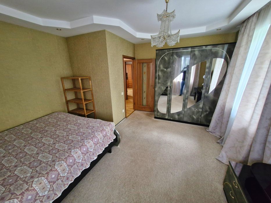 Продам шикарный дом с ремонтом на Клочко, Левый берег