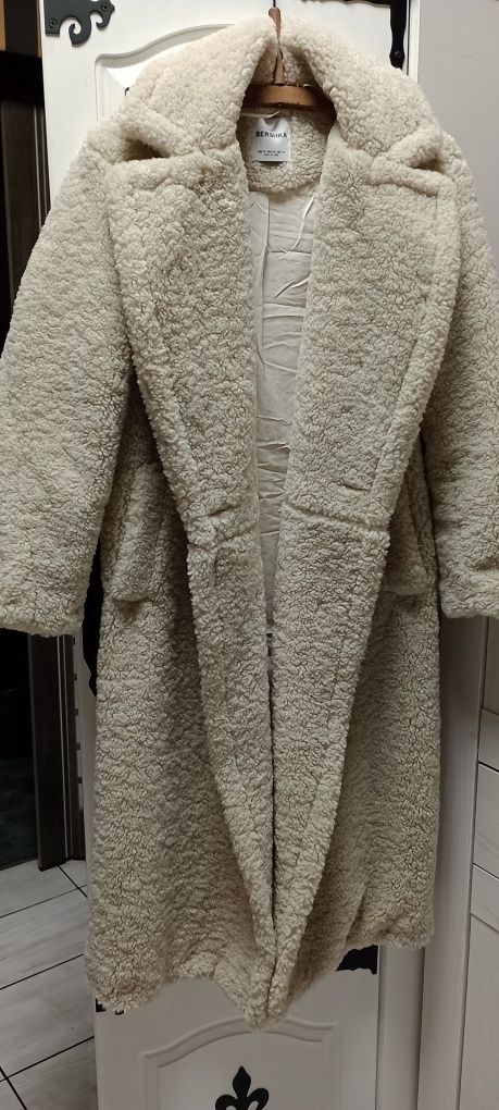 Płaszcz Teddy baranek Bershka xs