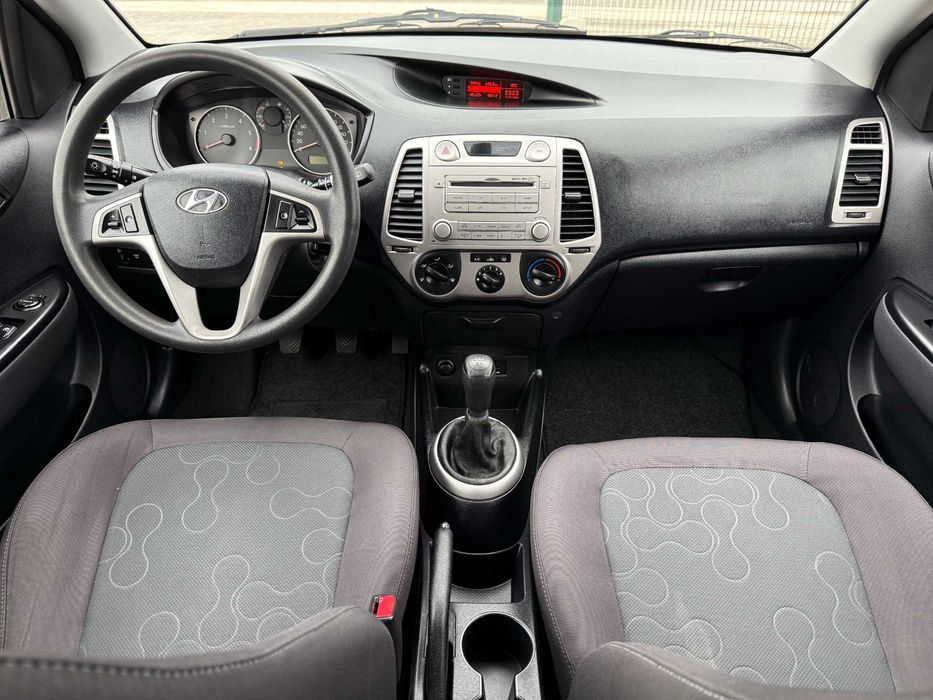 Hyundai i20 1.4 CRDi van (iva dedutível)