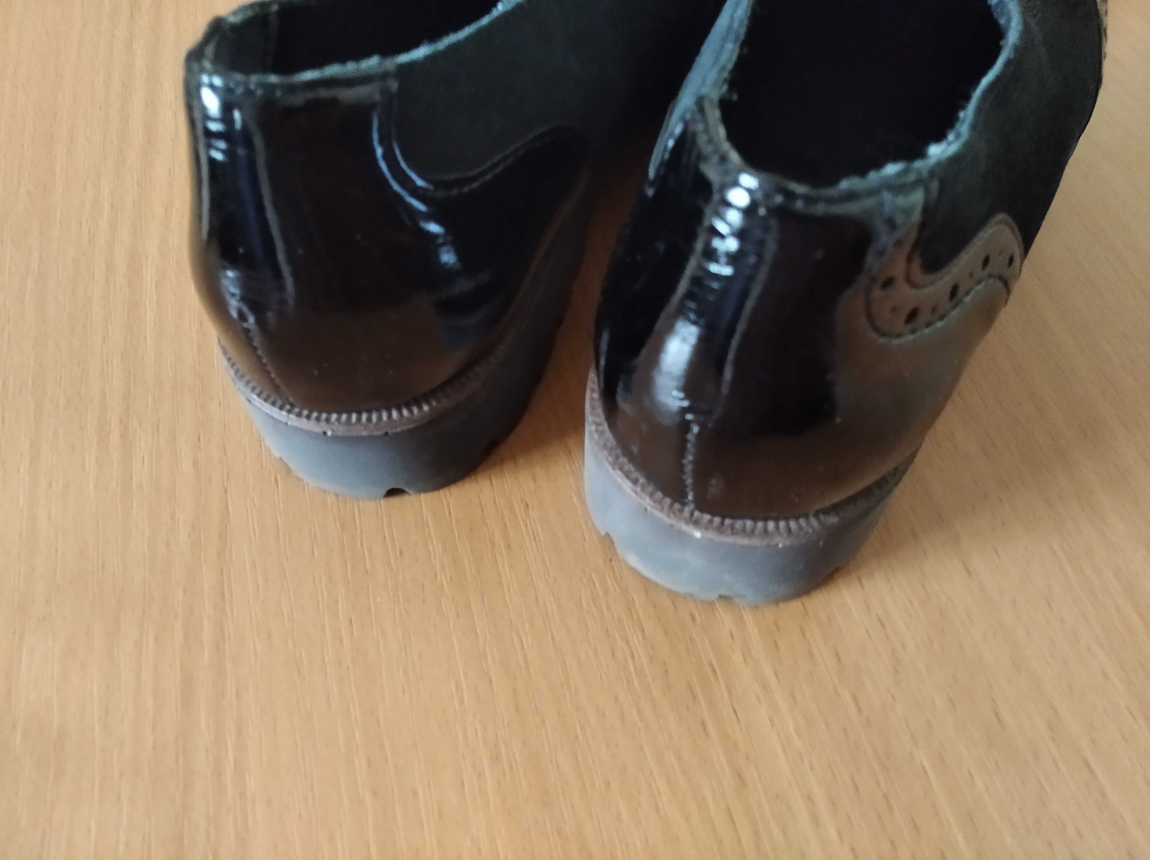 Remonte, 38 размер, черные лаковые туфли Ремонте
