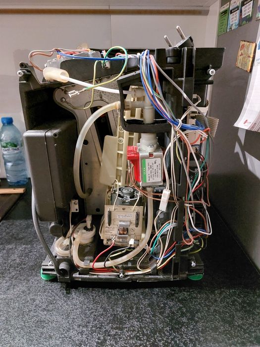 Ekspres do kawy DeLonghi Magnifica