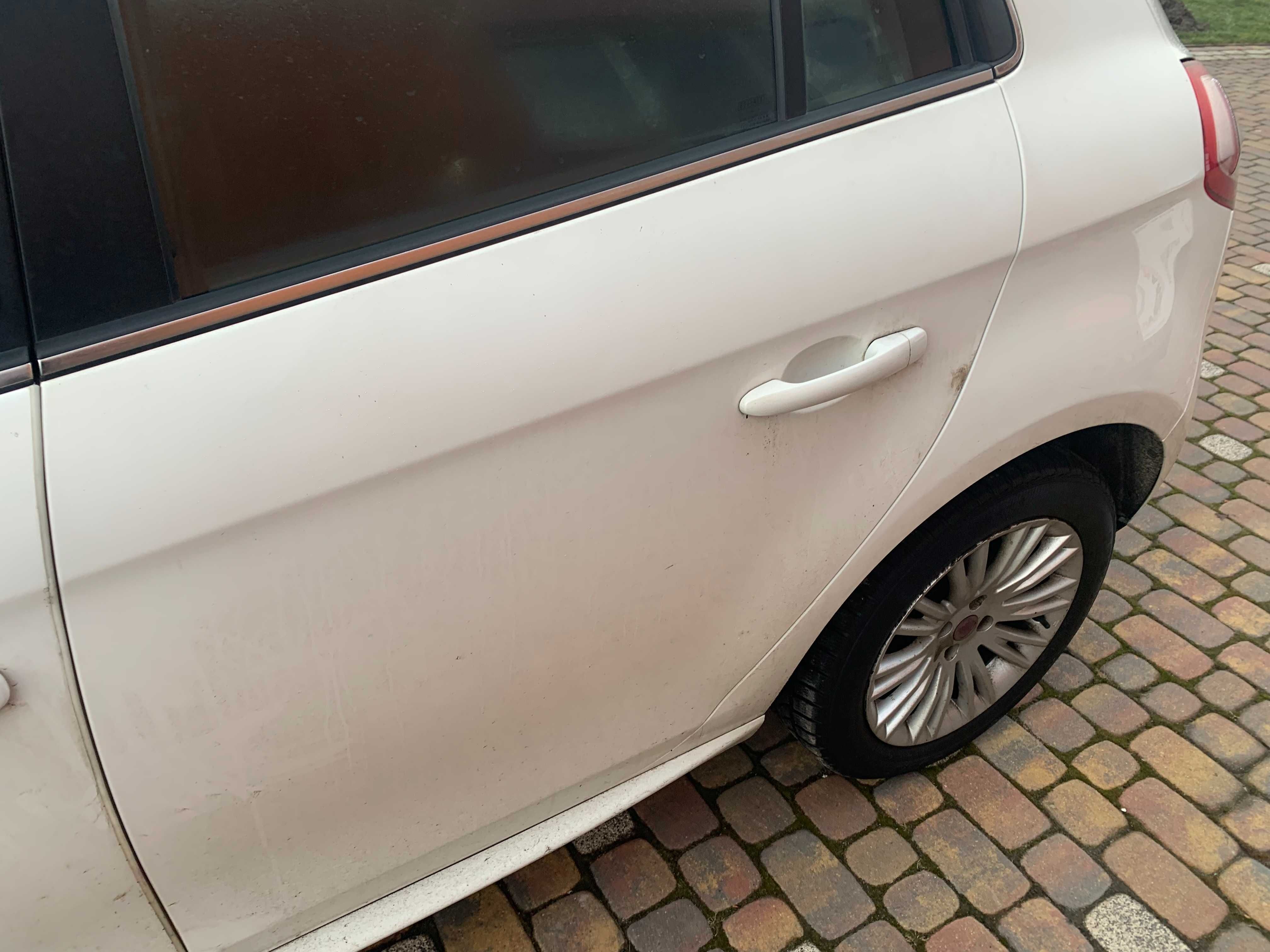 Drzwi tylne lewe Fiat Bravo II Nr.LAk. 296/B