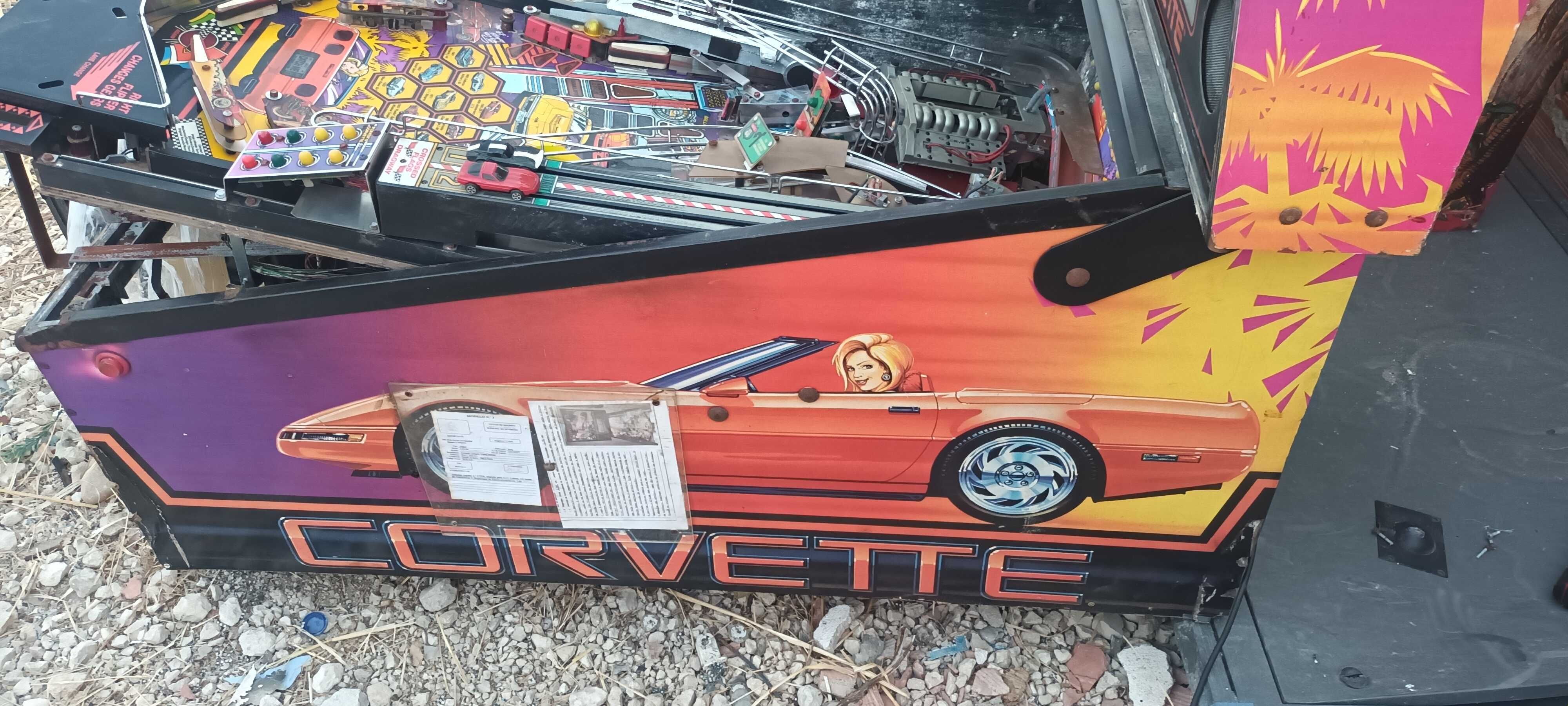 Flipper/pinball Corvette
