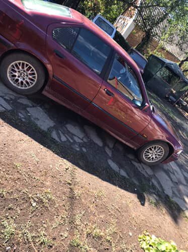 Продам бмв е36 на полному ходу