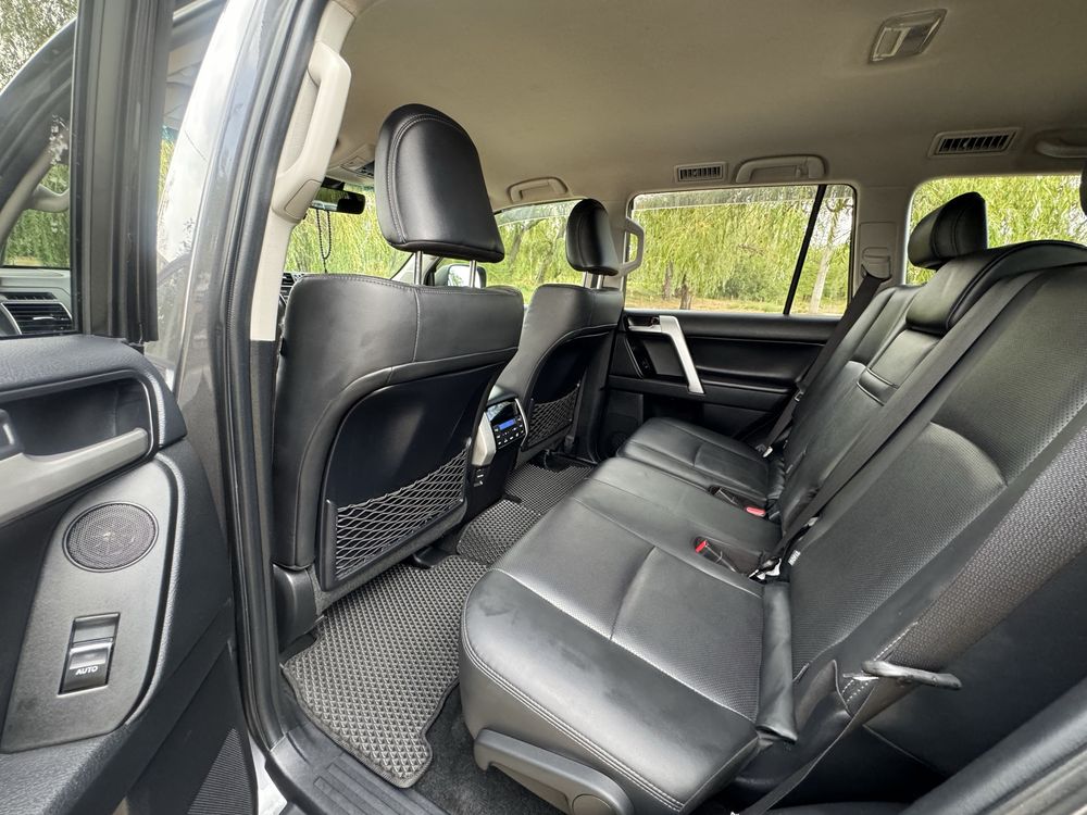 Toyota Land Cruiser Prado 150, максимальна комплектація