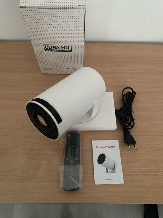 Projektor multimedialny