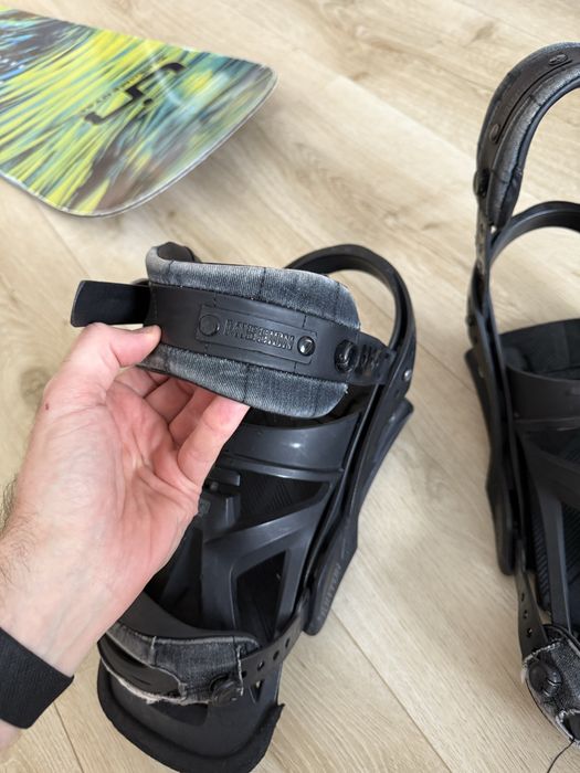 Кріплення для сноуборду Burton Mission M