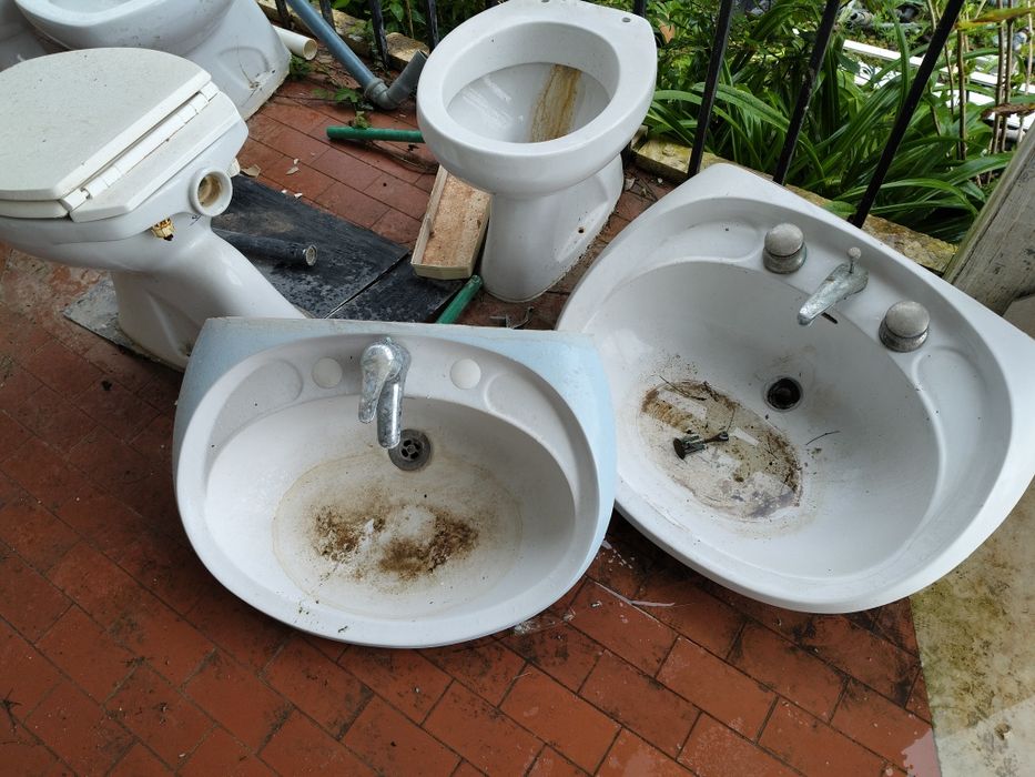 Loiças de Casa de Banho