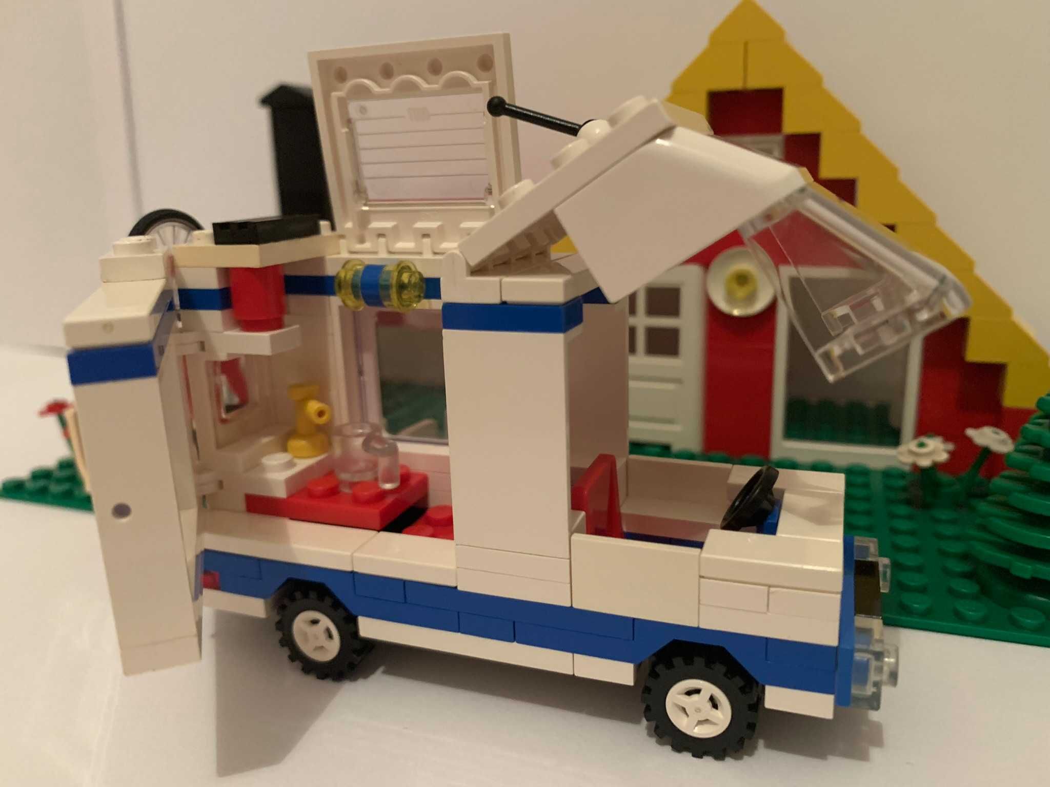 lego holiday home with caravan 6388