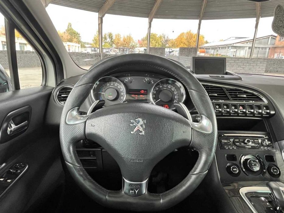 Продам  Peugeot 3008 2013. Можна в розстрочку, під викуп.