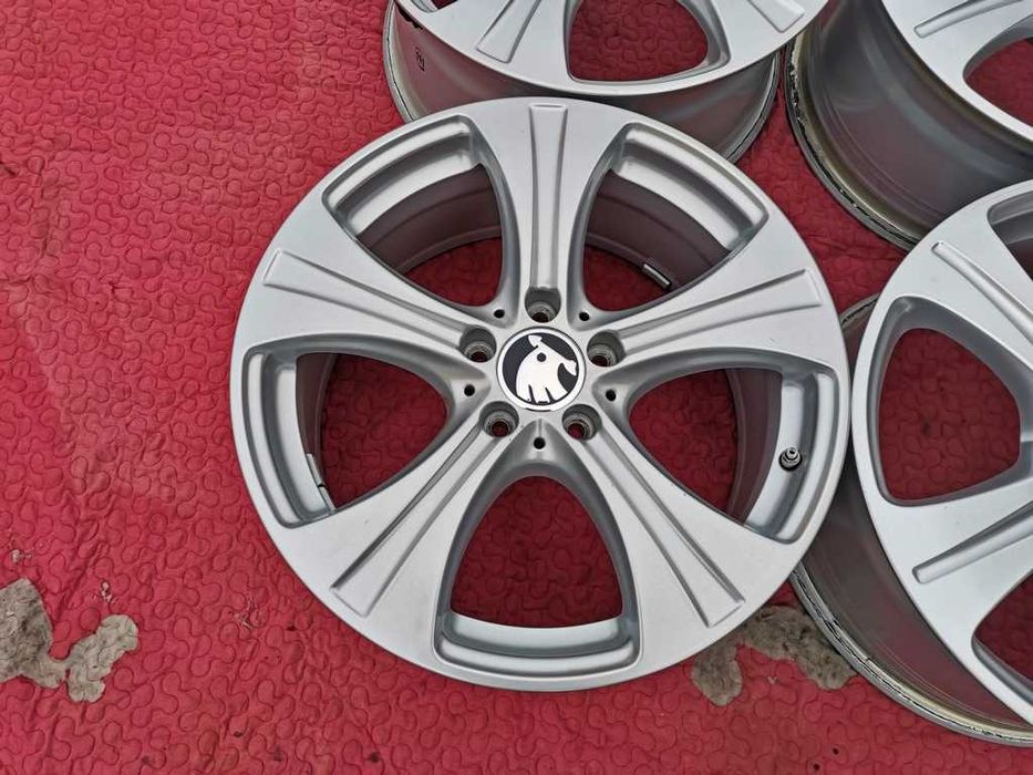 ALUFELGI 18' VW TIGUAN T-Roc Passat GOLF Sharan Arteon ET38 - 5x112