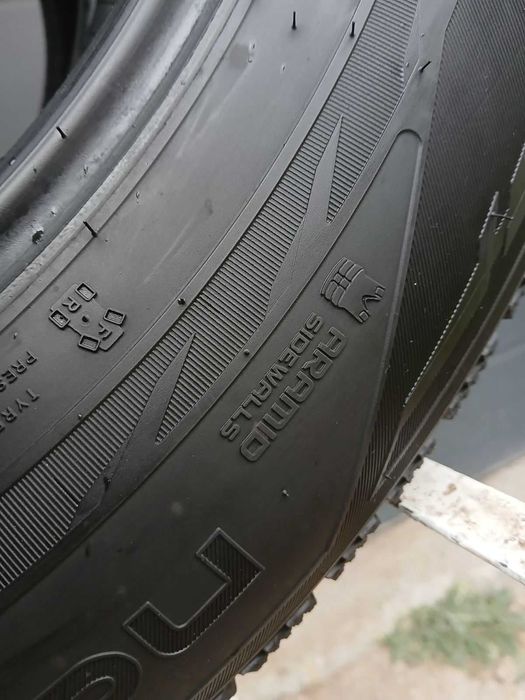 R 17 235\65 зимові шини резина bridgestone blizzak nokian hakappelitta