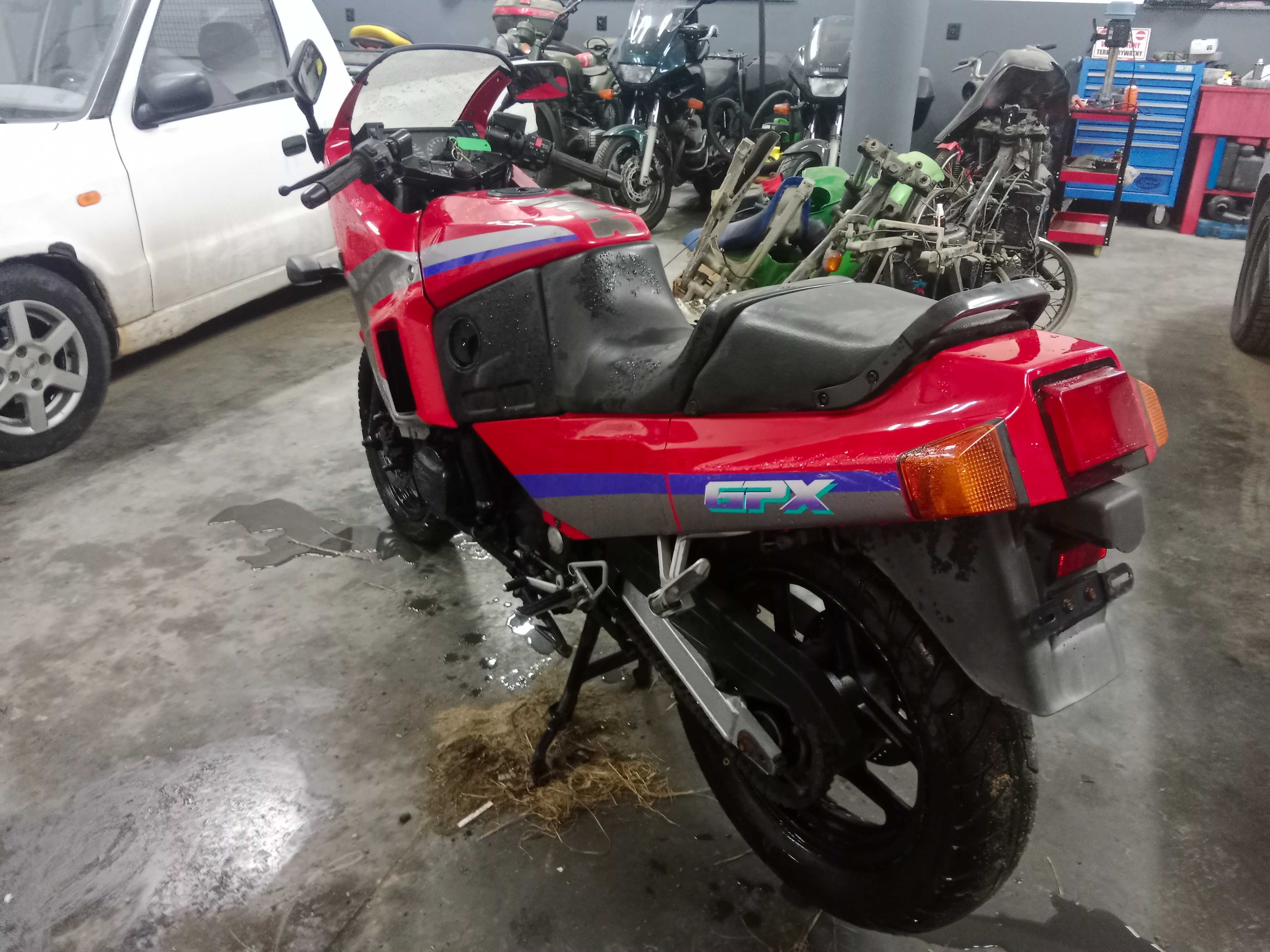 kawasaki gpz600 gpx600 gpx gpz 600 silnik bak lagi moduł felga części