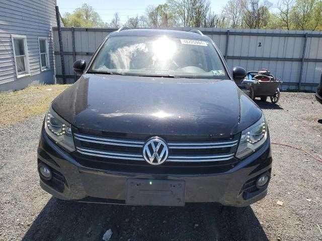 Volkswagen Tiguan S 2016